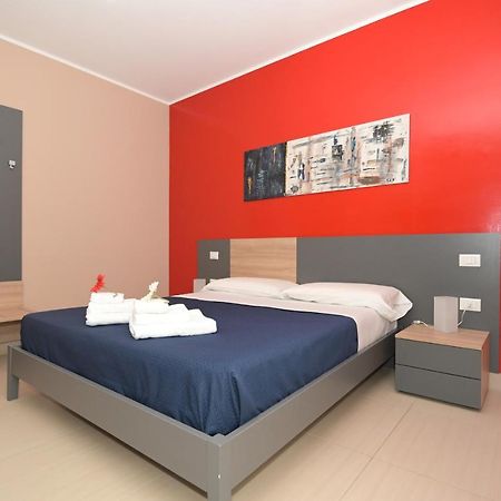 Clc Home B&B كوزنسا المظهر الخارجي الصورة