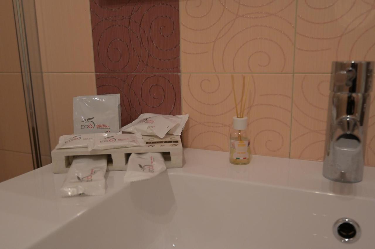 Clc Home B&B كوزنسا المظهر الخارجي الصورة