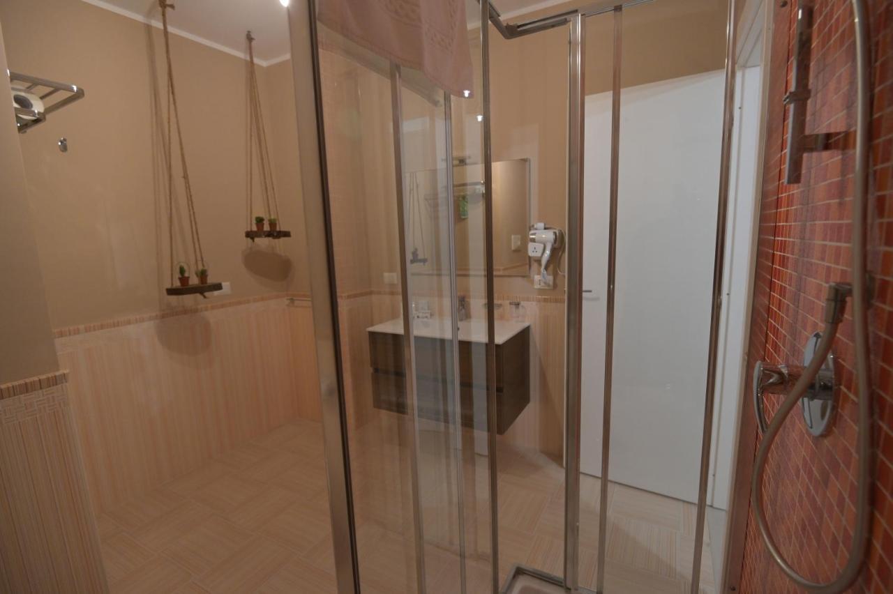 Clc Home B&B كوزنسا المظهر الخارجي الصورة