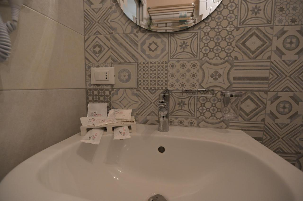 Clc Home B&B كوزنسا المظهر الخارجي الصورة