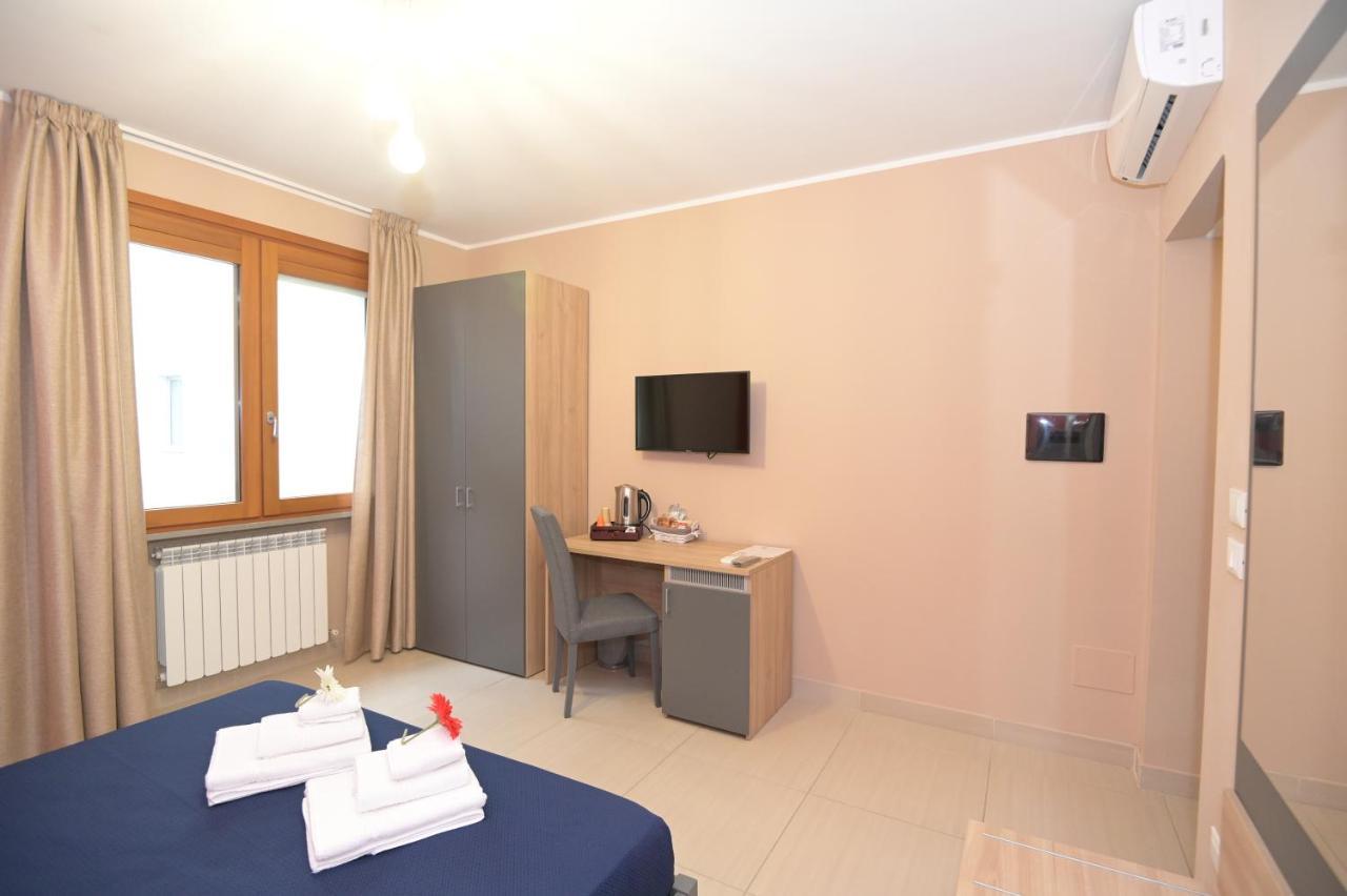 Clc Home B&B كوزنسا المظهر الخارجي الصورة
